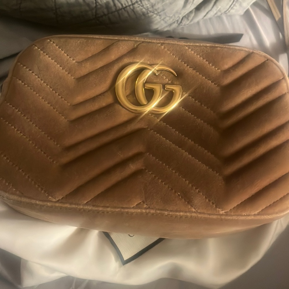 Gucci marmont velvet handbag